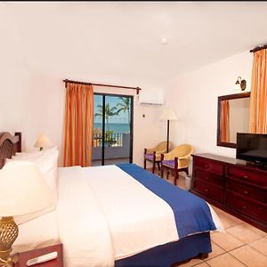 Standard Double or Twin Room Sea View